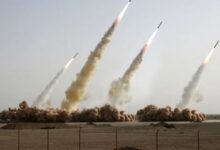 إيران تعلن إطلاق موجة صواريخ جديدة واختيار مجتبى خامنئي قائدًا ثالثًا للجمهورية الإسلامية